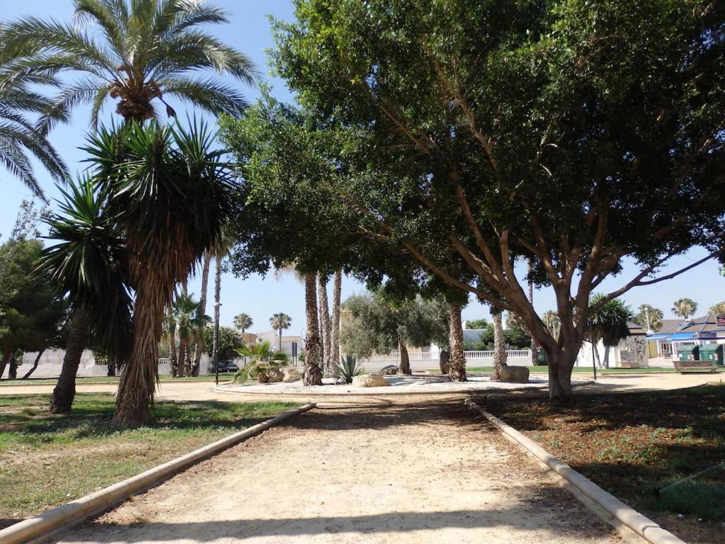 Nice Apartment With Spacious Terrass And Rooftop Los Alcázares Eksteriør bilde
